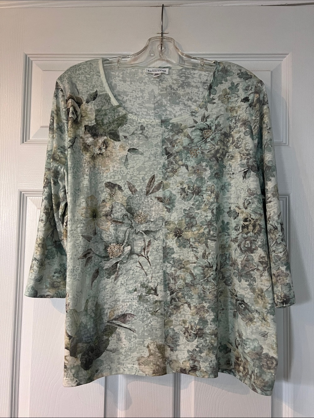 Northern Reflections Mint and Cream Printed Top